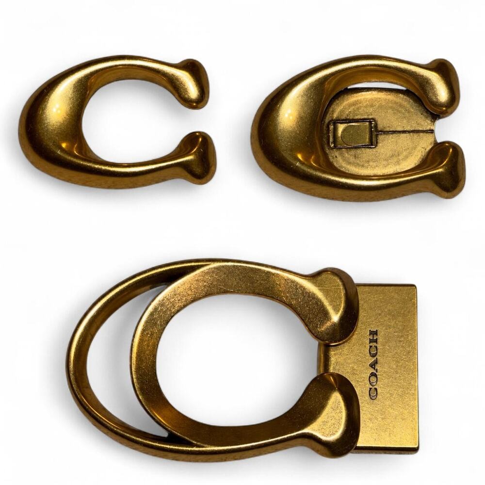 ⭐️ Coach belt buckle bundle